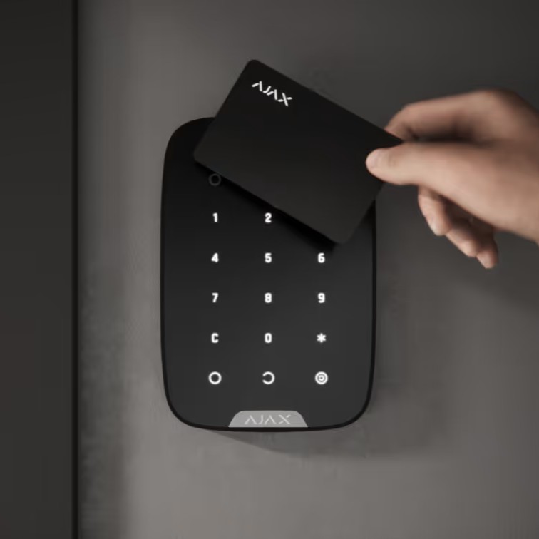 Ajax KeyPad Plus Black — розміри